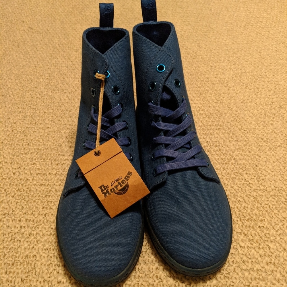 Dr. Martin blue Shoreditch